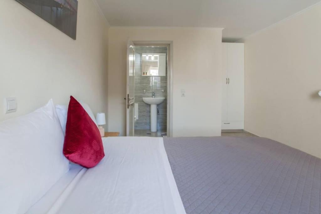 Ferienwohnung Newly Reconstructed Flat 107Sqm! Chania  Exterior foto